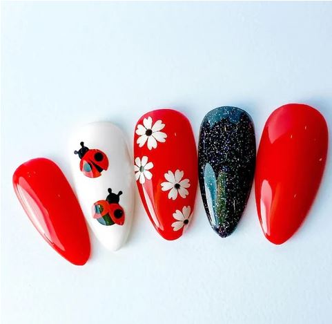 Spring Ladybug Nails by weloveglitterdesign