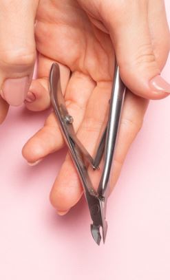 How To Disinfect Nail tools
