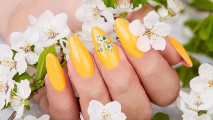 yellow & blue flower nail tutorial
