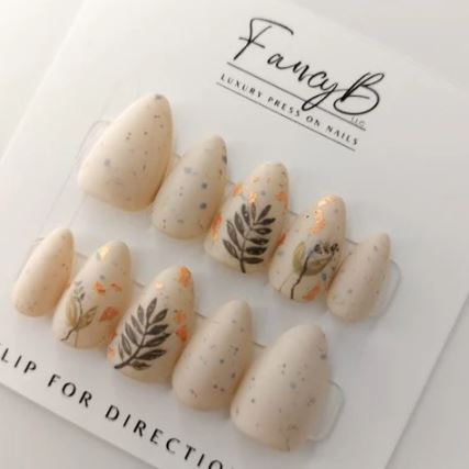 Hand Painted Leaf Nails