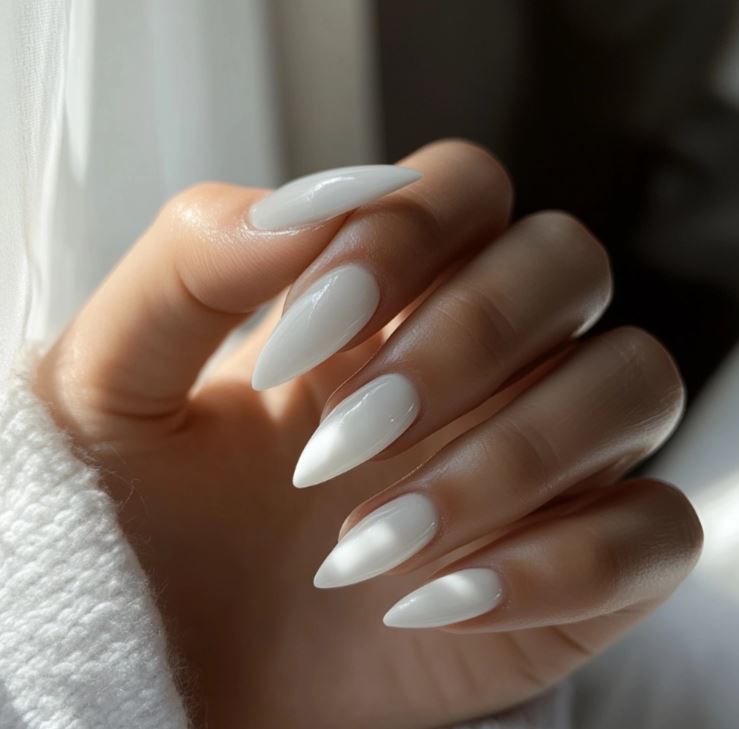 White Summer Nails