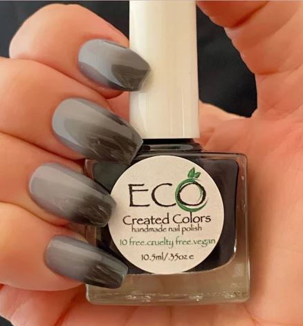 Black Thermal Nail Polish